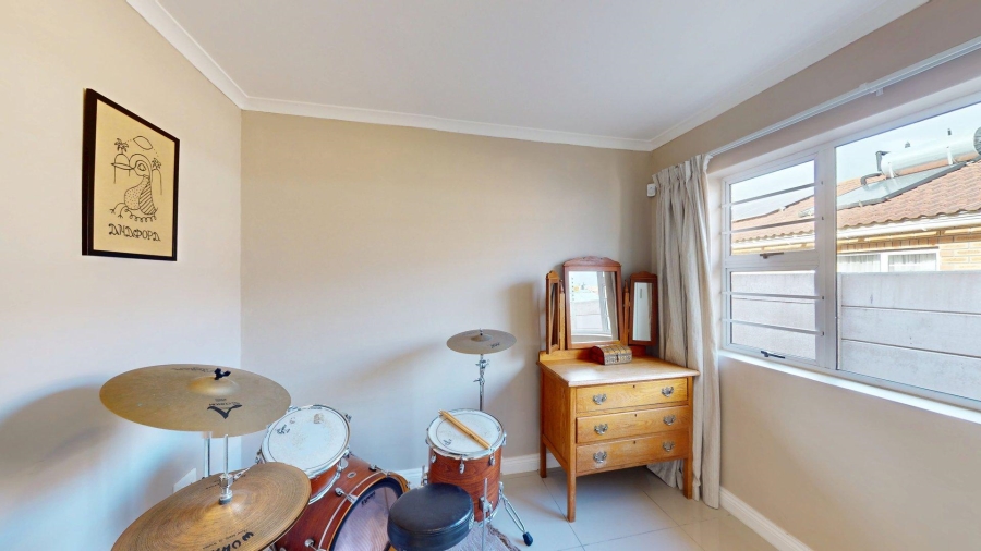 3 Bedroom Property for Sale in Pinelands Eastern Cape